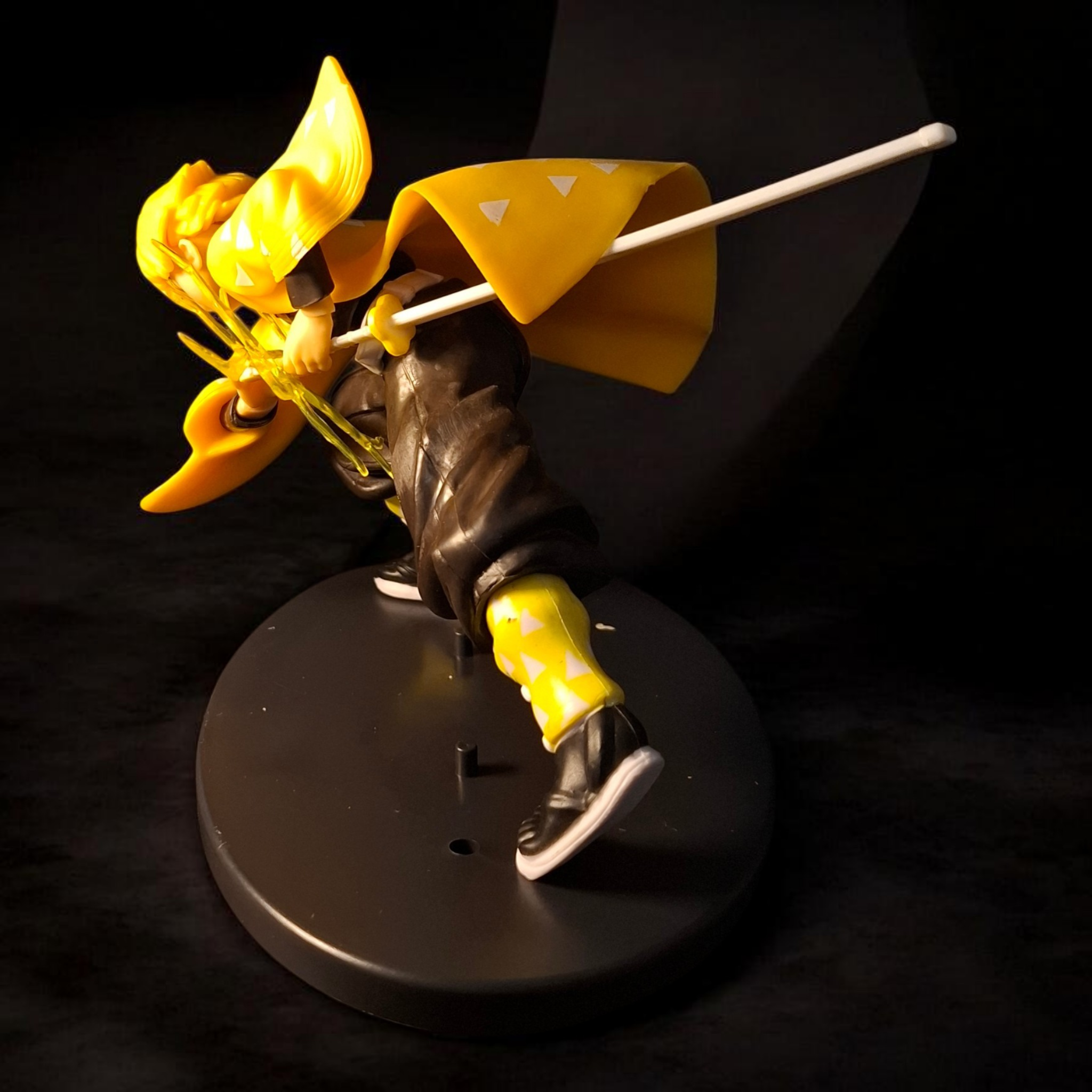 Zenitsu Agatsuma Thunder Breathing Action Figure | Demon Slayer Anime Collectible