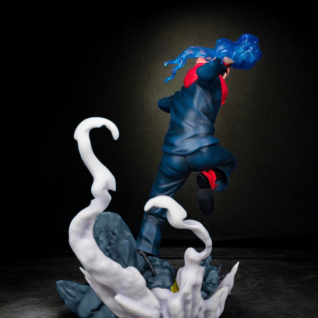 Yuji Itadori Mid-Air Attack Pose Action Figure | Jujutsu Kaisen Anime Dynamic Collectible Statue