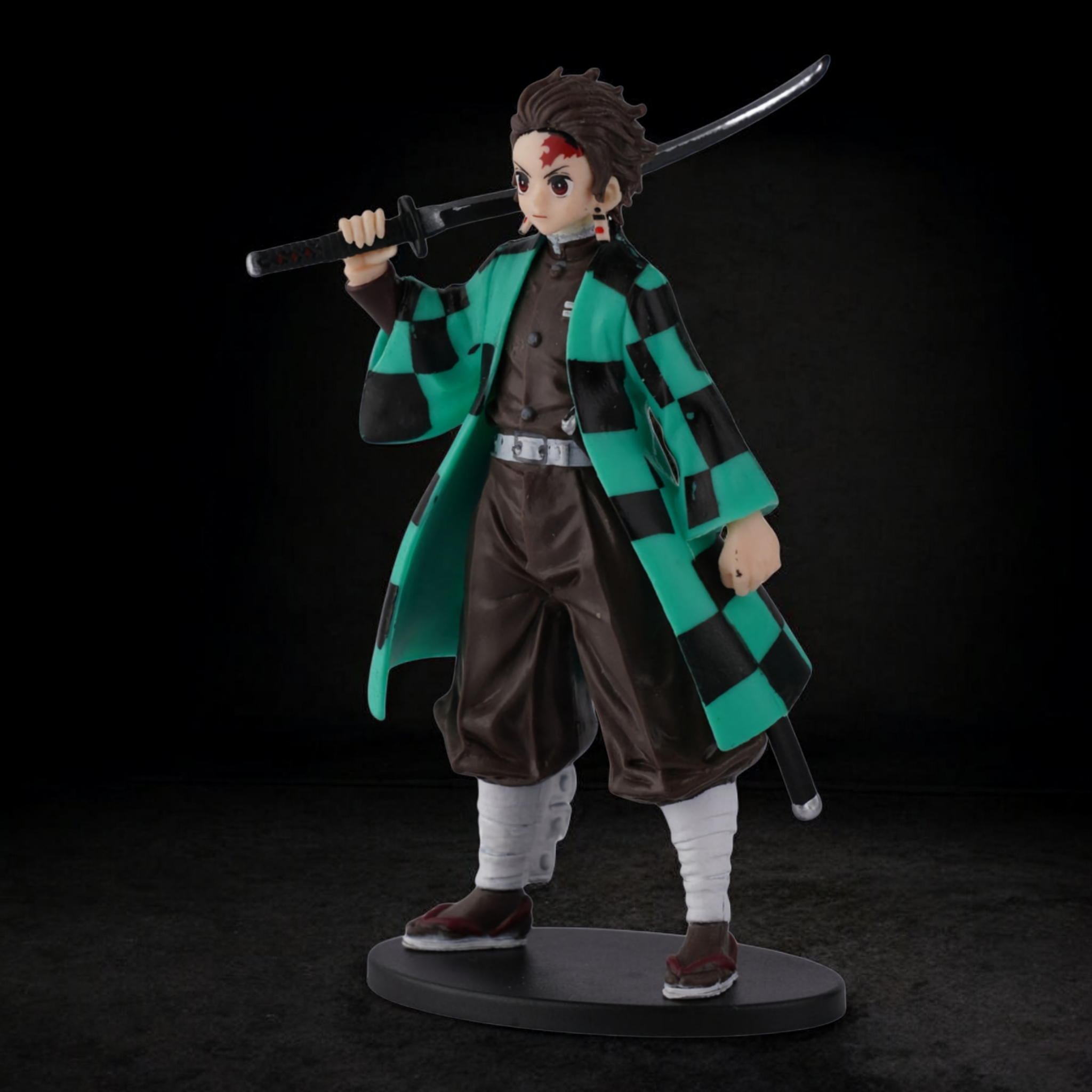 Tanjiro Kamado Figure | Demon Slayer: Kimetsu no Yaiba | Sword Stance Anime Collectible