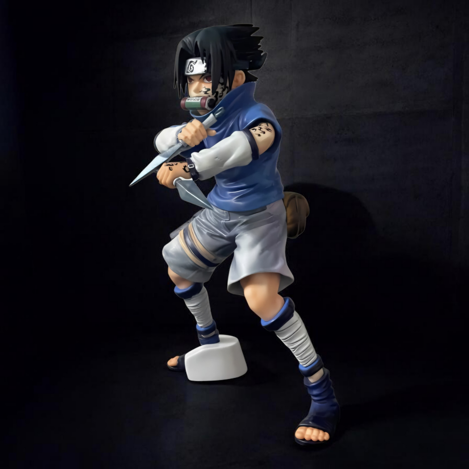 Sasuke Uchiha Cursed Mark Kunai Stance Anime Figure