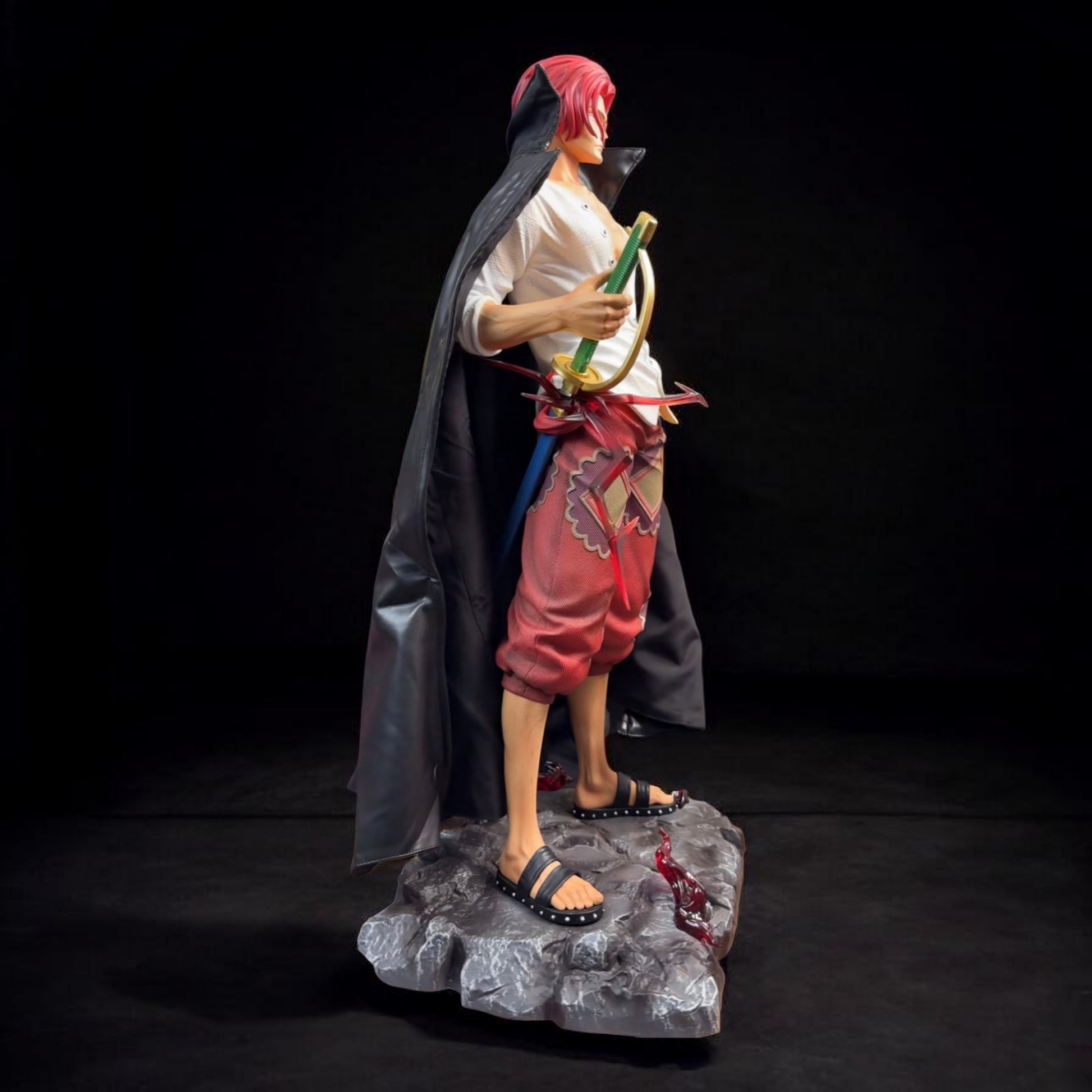 Red-Haired Shanks Premium Display Figure